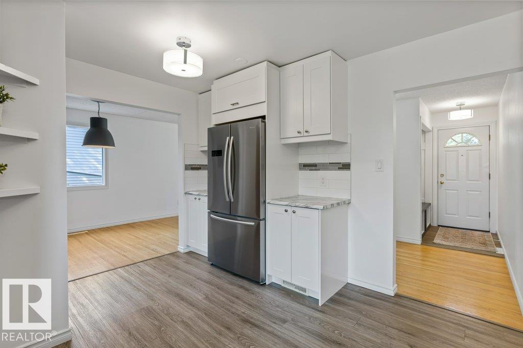 Photo 15 of 13 Granite Av, St Albert AB