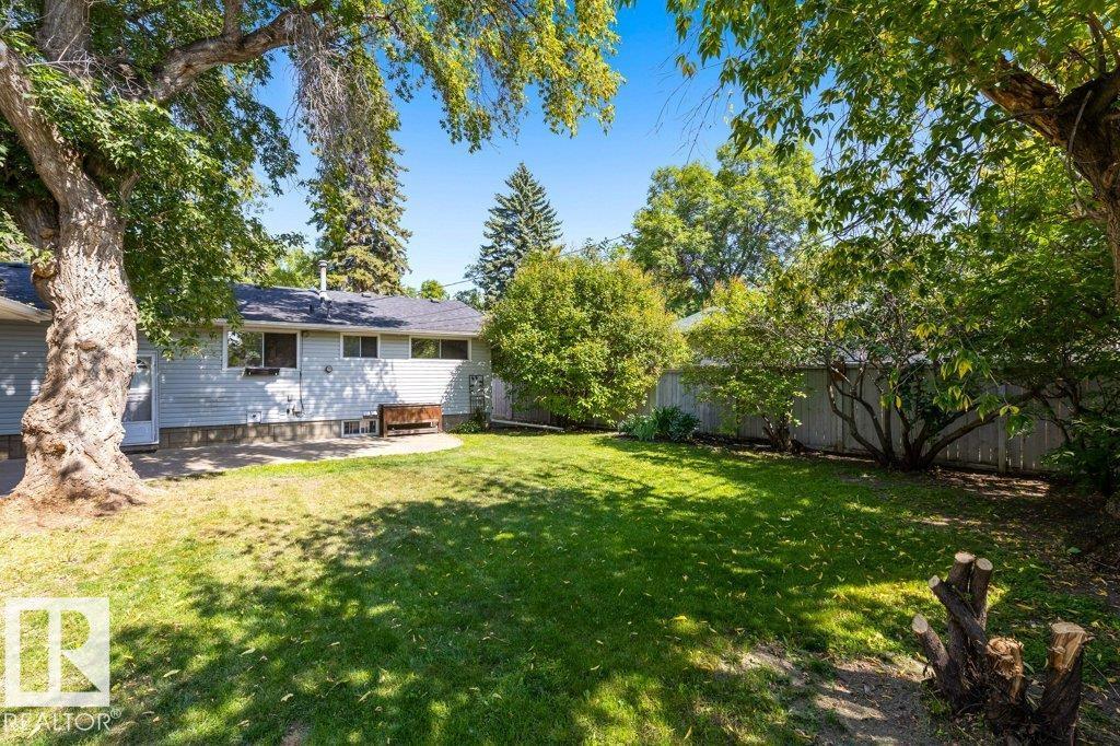 Photo 29 of 13 Granite Av, St Albert AB