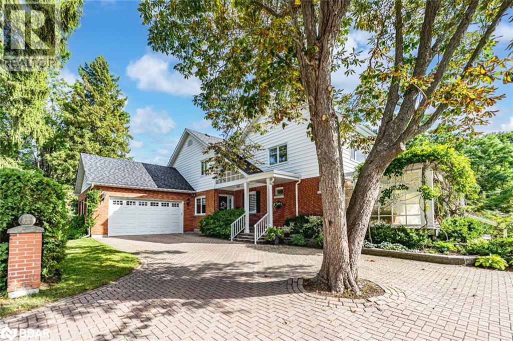 Photo 5 of 150 Collingwood Street, Barrie ON