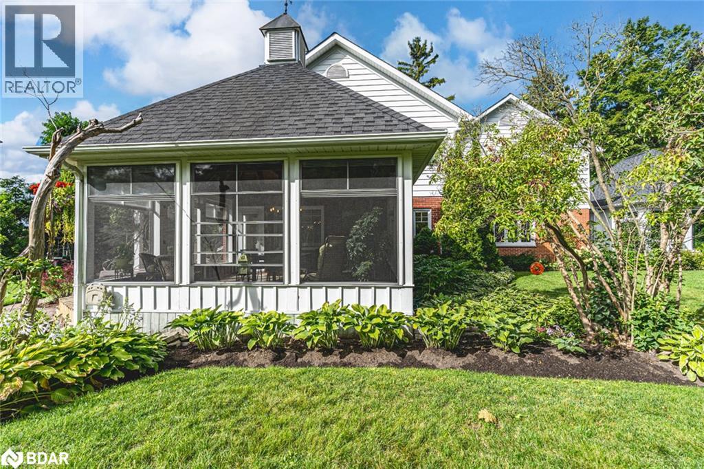 Photo 38 of 150 Collingwood Street, Barrie ON