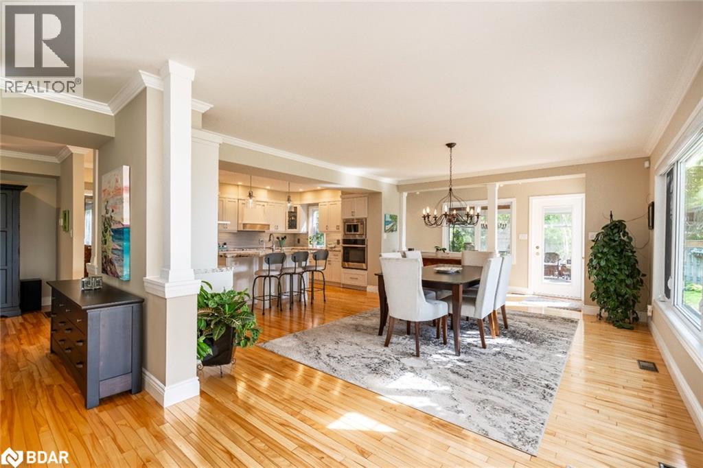Photo 33 of 150 Collingwood Street, Barrie ON