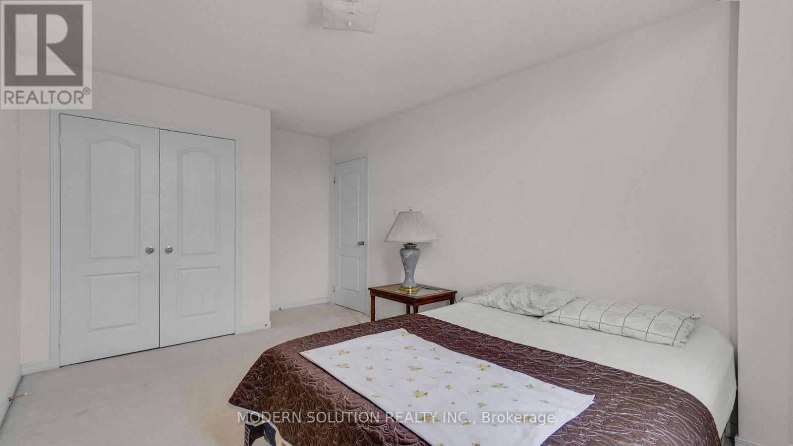 Photo 18 of 86 Lebovic Drive, Richmond Hill ON