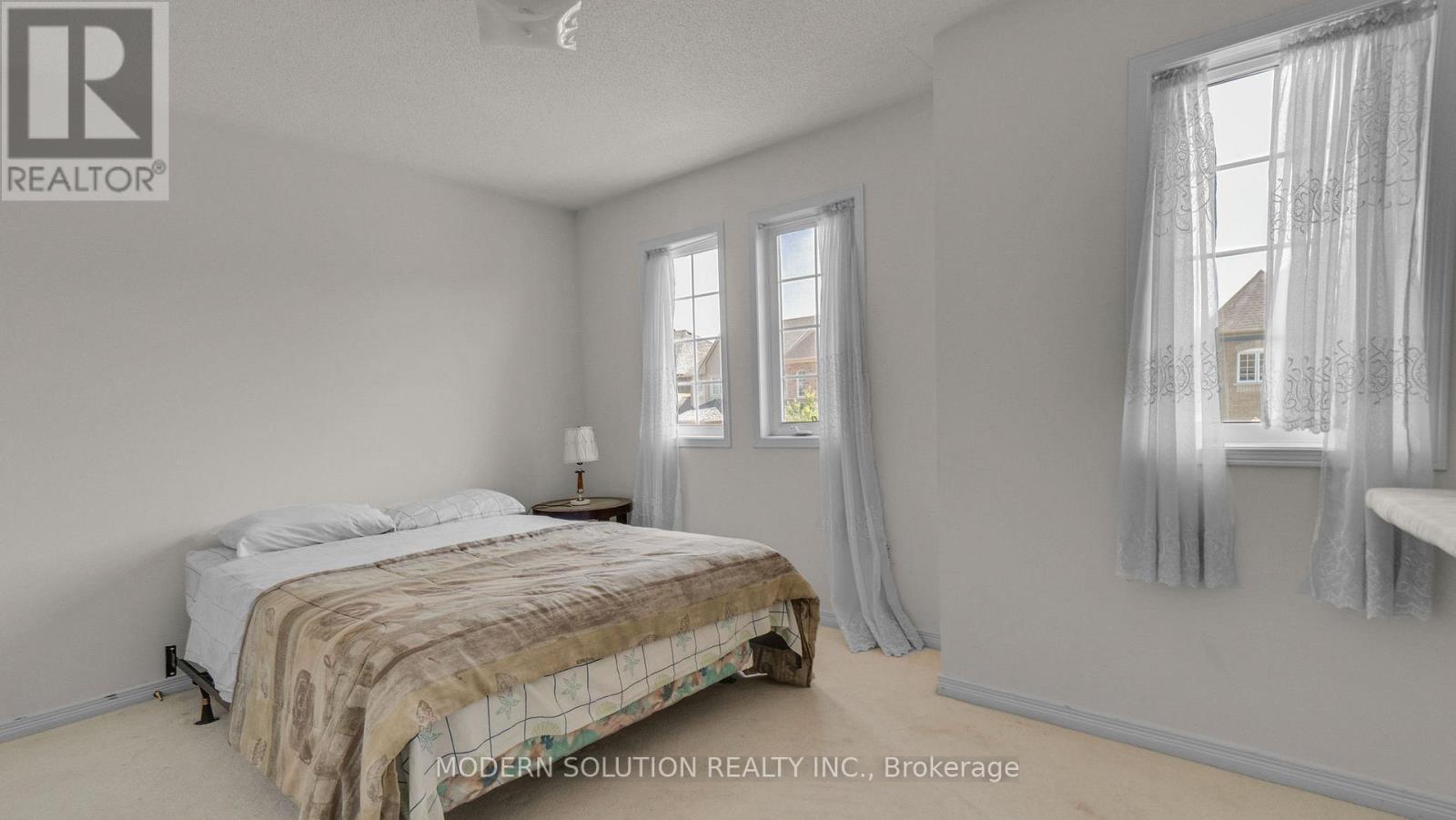Photo 28 of 86 Lebovic Drive, Richmond Hill ON