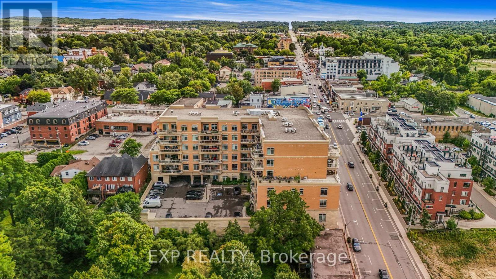 Photo 29 of 602 A 15277 Yonge Street, Aurora ON