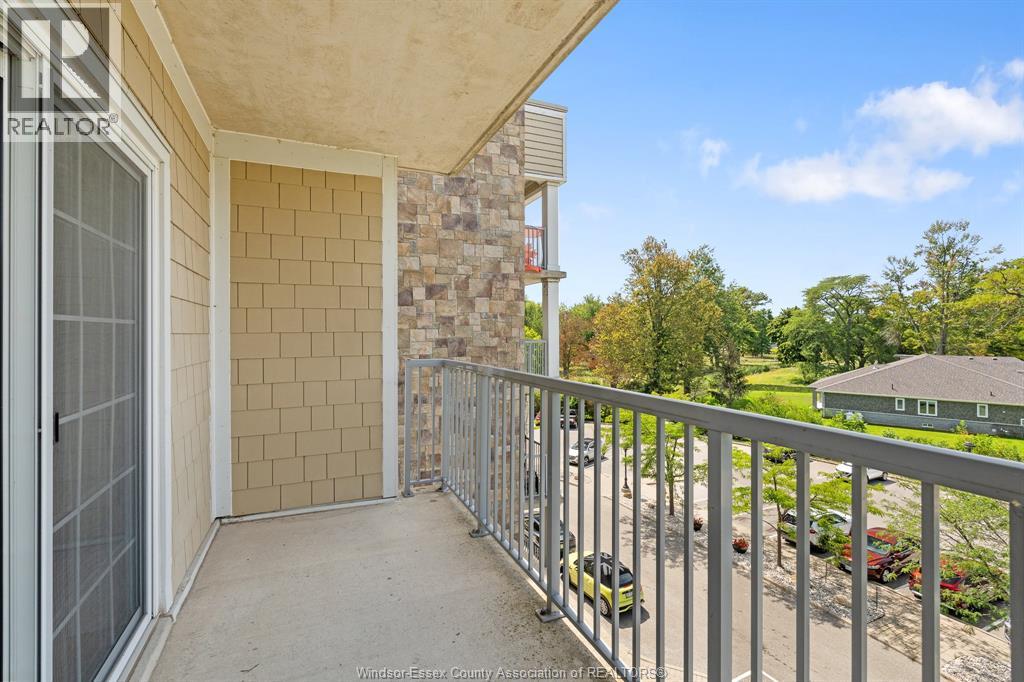 Photo 27 of 34 Boblo Island Boulevard Unit 407, Amherstburg ON