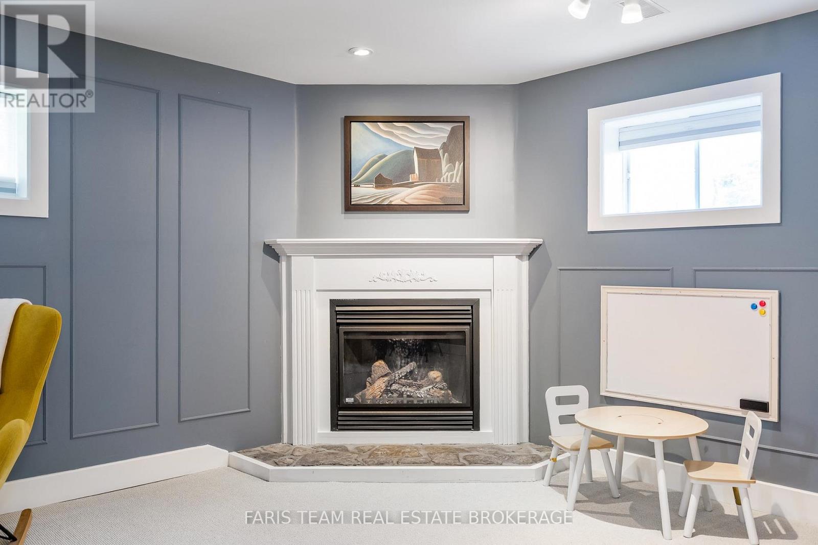 Photo 22 of 16 Athabaska Road, Barrie ON