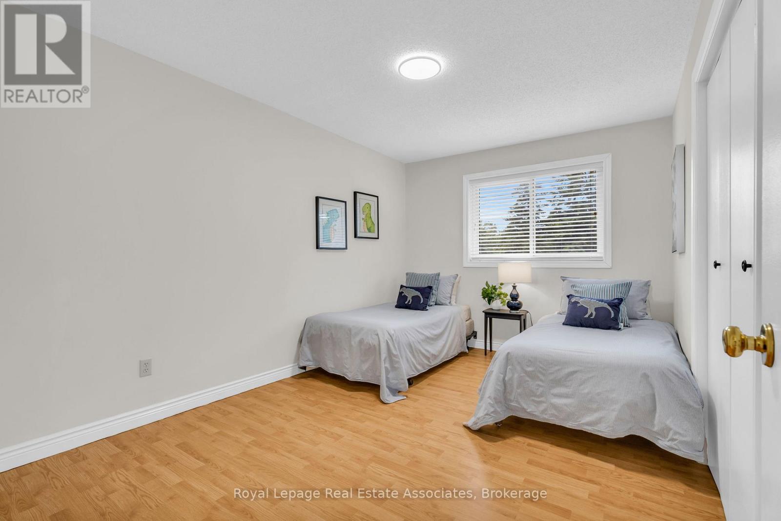 Photo 26 of 69 George Avenue, Wasaga Beach ON