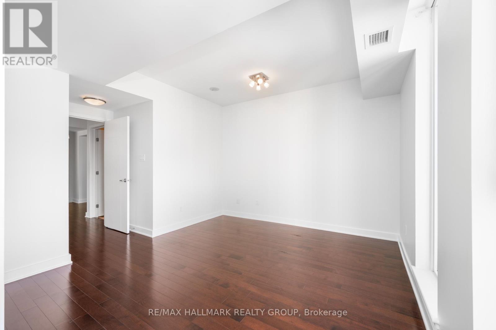 Photo 15 of 1904 179 Metcalfe Street, Ottawa ON