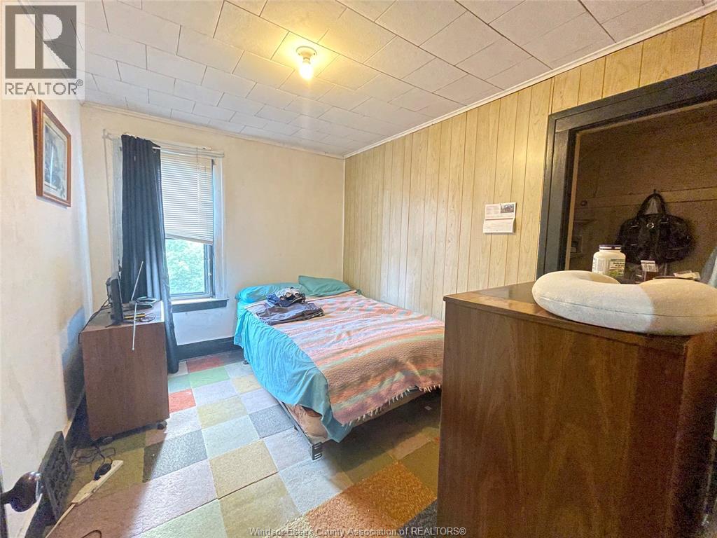 Photo 12 of 1577 Moy, Windsor ON