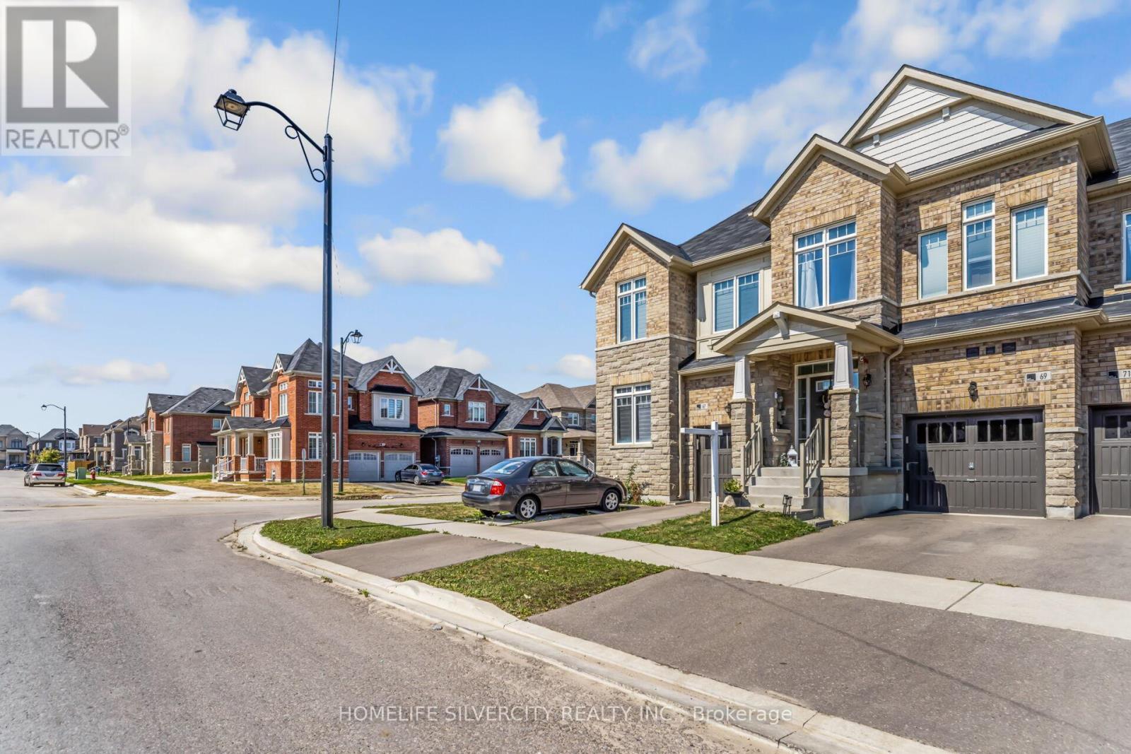 Photo 1 of 69 Tundra Road, Caledon ON