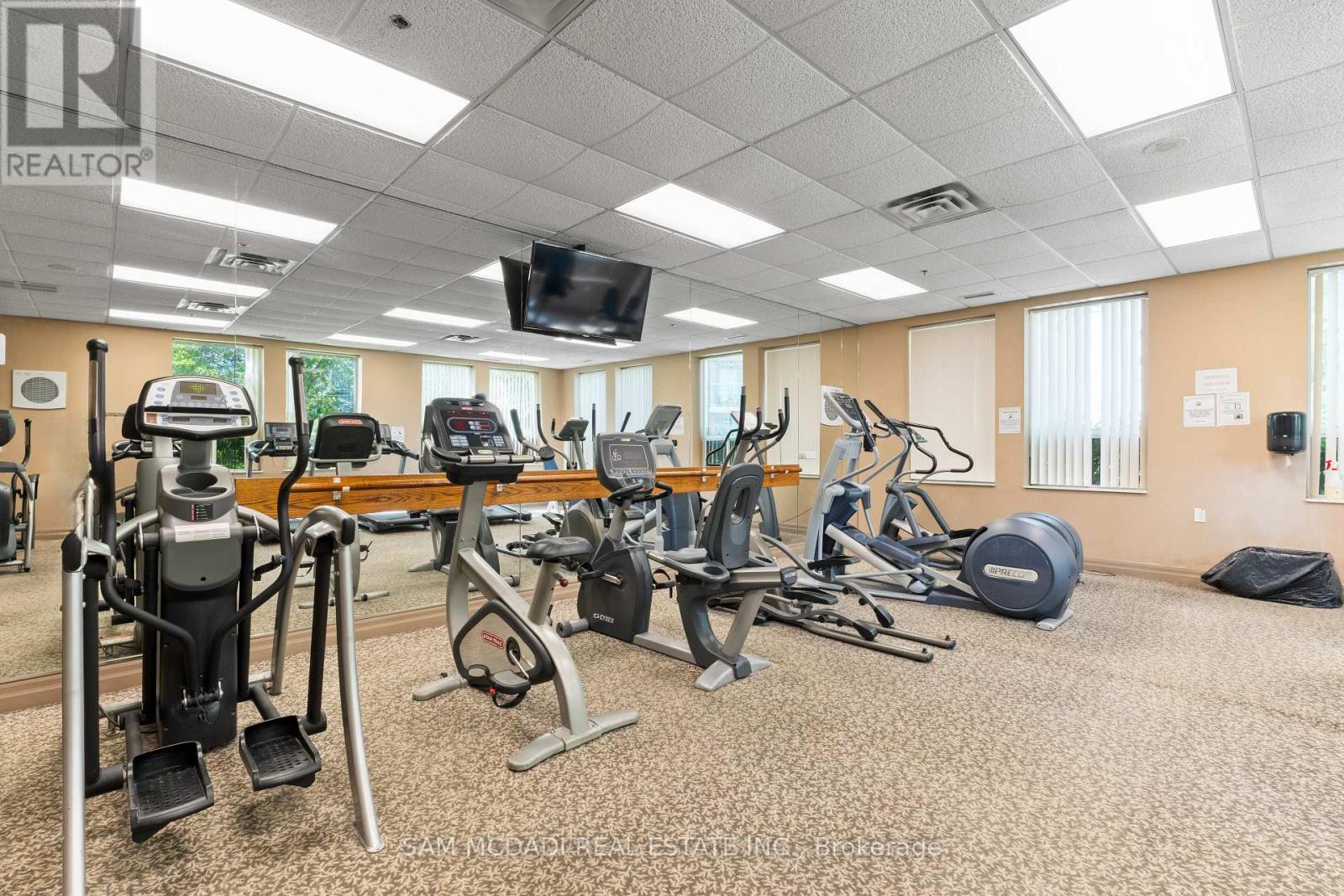 Photo 34 of 1608 4879 Kimbermount Avenue, Mississauga ON