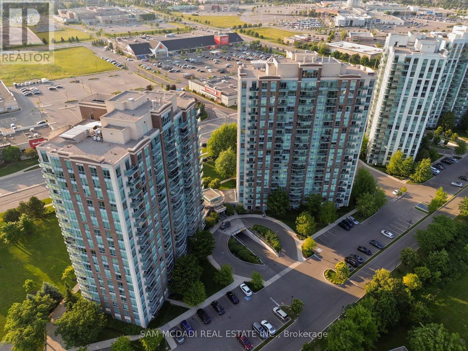 Photo 29 of 1608 4879 Kimbermount Avenue, Mississauga ON