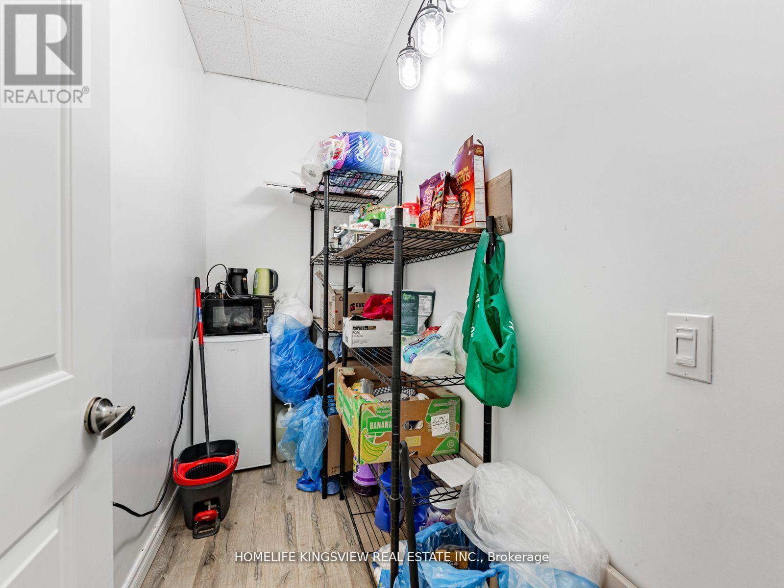 Photo 3 of 5 2965 Islington Avenue, Toronto ON