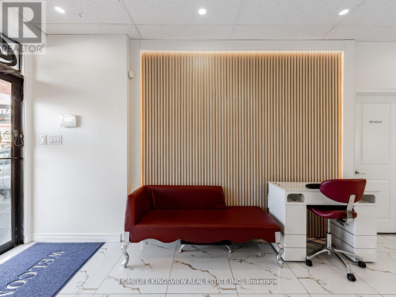 Photo 2 of 5 2965 Islington Avenue, Toronto ON