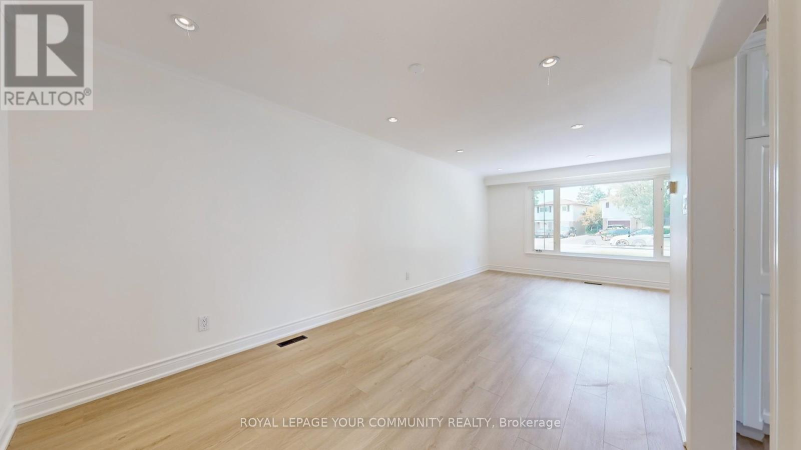 Photo 4 of 57 Bartley Bull Parkway, Brampton ON
