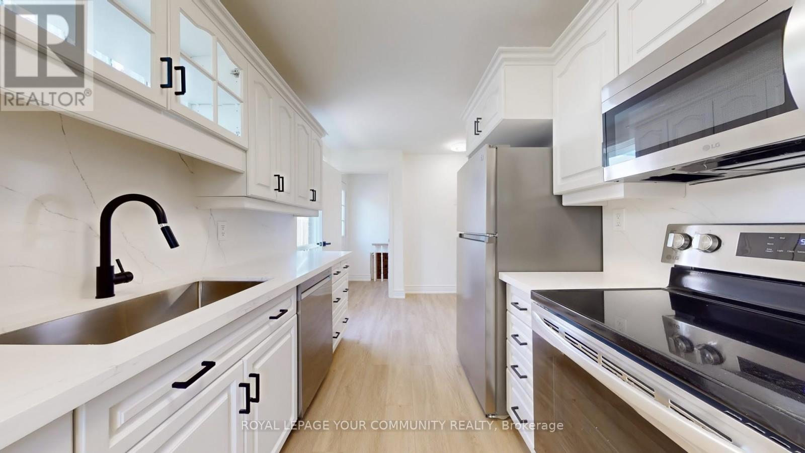 Photo 13 of 57 Bartley Bull Parkway, Brampton ON