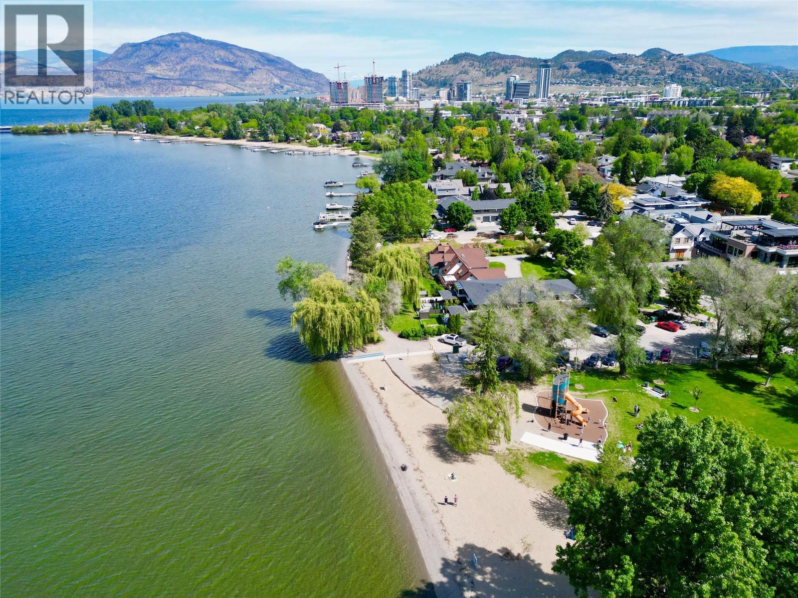 Photo 8 of 2277 Richter Street, Kelowna BC