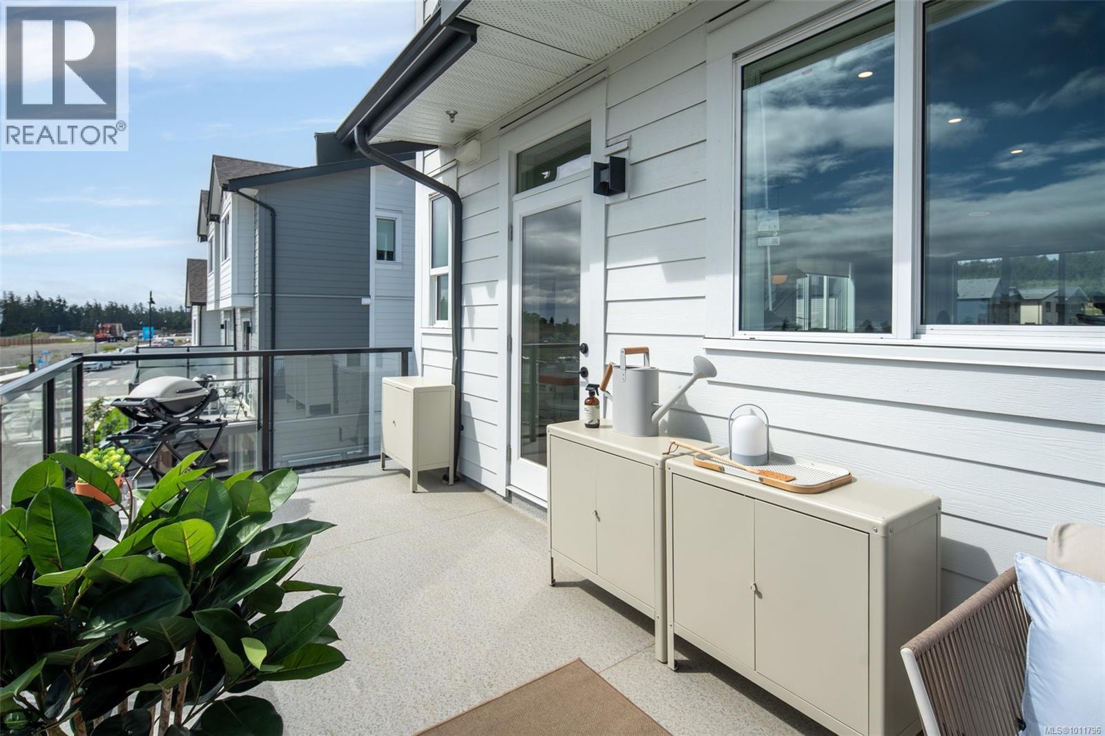 Photo 10 of 77 368 Tradewinds Ave, Colwood BC