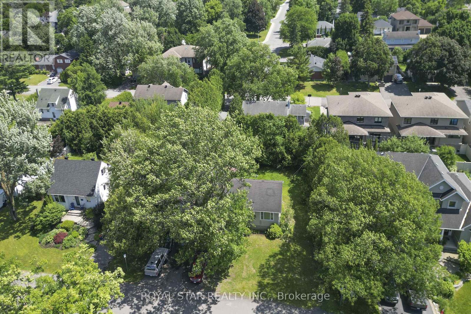 Photo 25 of 114 Tower Road, Ottawa ON