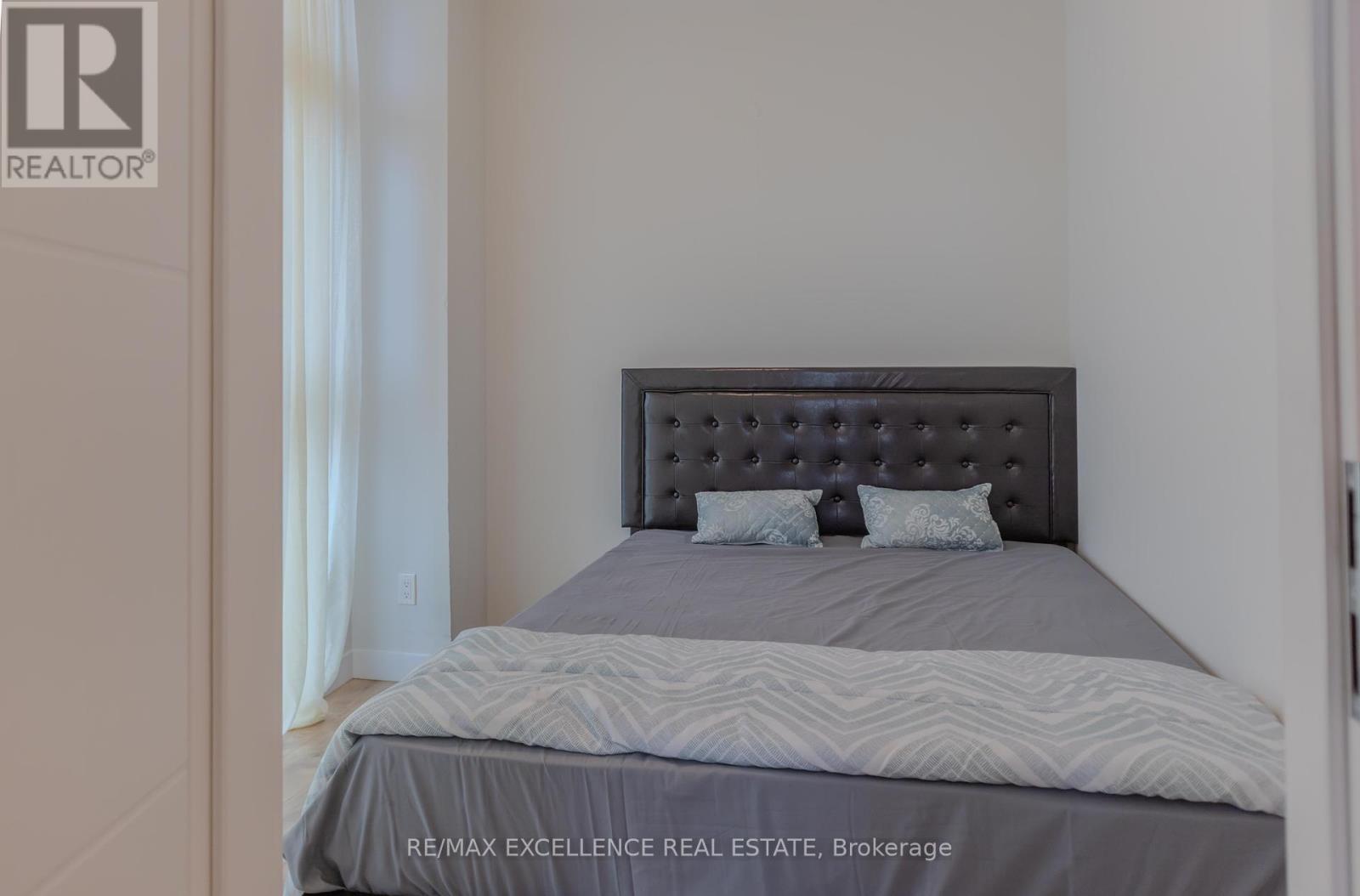 Photo 12 of 2702 60 Frederick Street W, Kitchener ON
