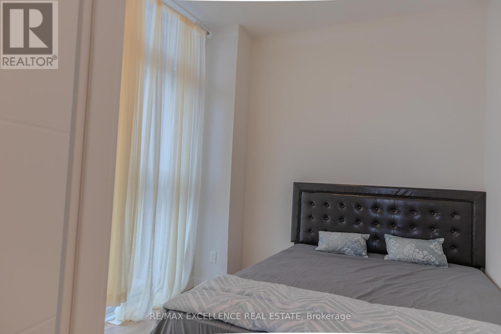Photo 23 of 2702 60 Frederick Street W, Kitchener ON