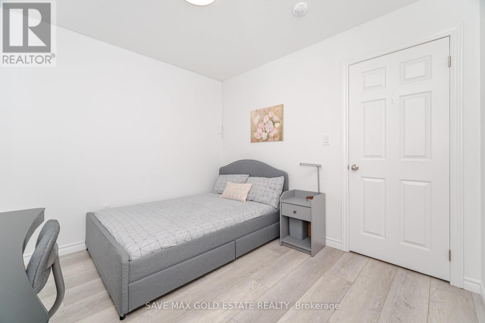 Photo 28 of 292 Freure Drive, Cambridge ON