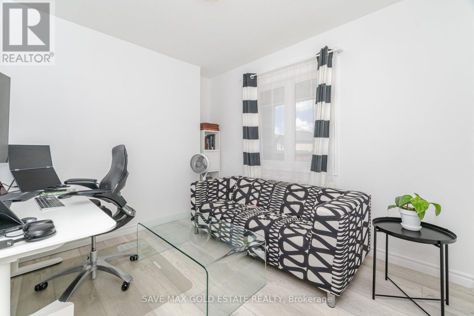 Photo 29 of 292 Freure Drive, Cambridge ON