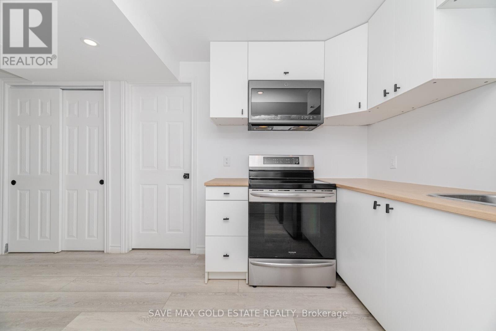 Photo 35 of 292 Freure Drive, Cambridge ON