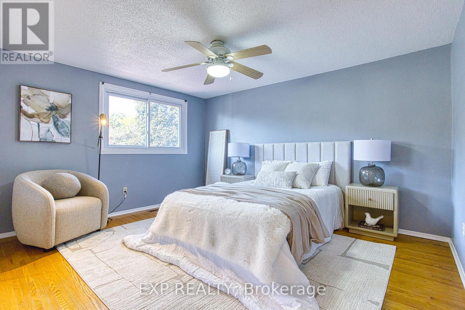 Photo 6 of 37 151 Gateshead Crescent, Hamilton ON
