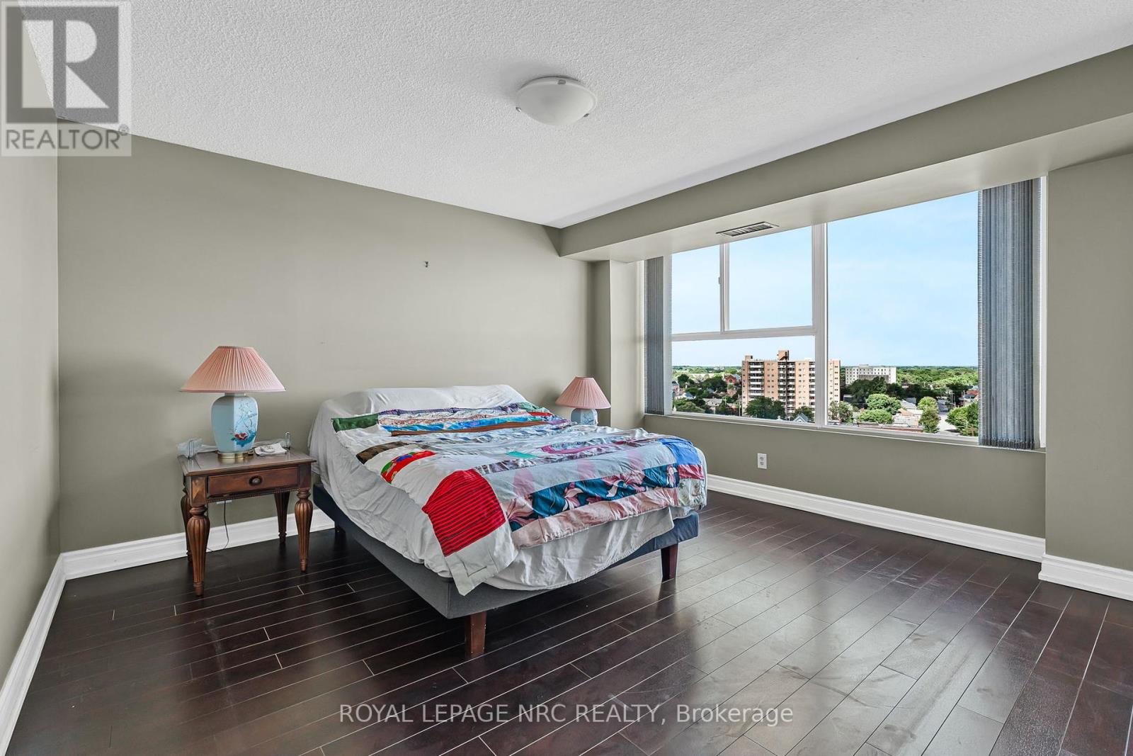 Photo 23 of Ph 1 7 Gale Crescent, St Catharines ON