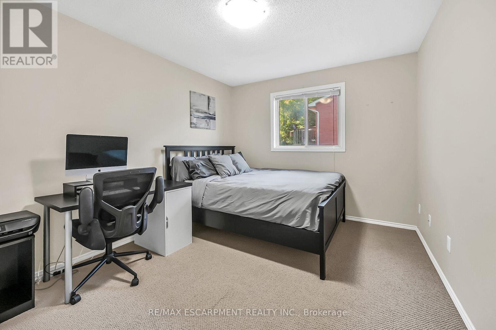 Photo 31 of 2 54 Argyle Street S, Haldimand ON