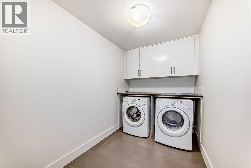 Photo 40 of 1812 47 Street Nw, Calgary AB