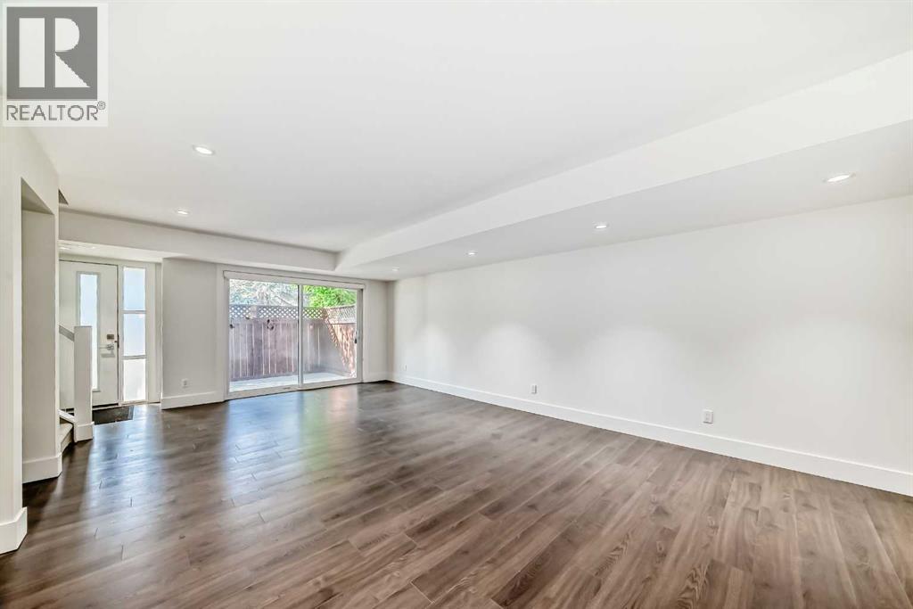 Photo 23 of 1812 47 Street Nw, Calgary AB