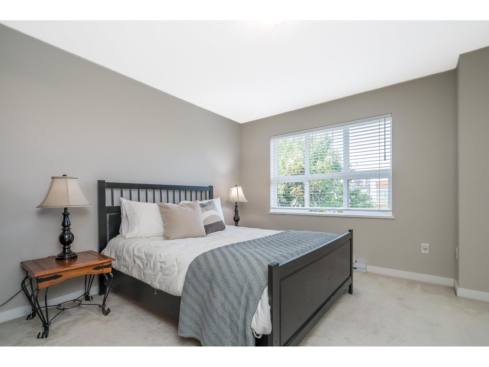 Photo 31 of 170 7938 209 Street, Langley BC