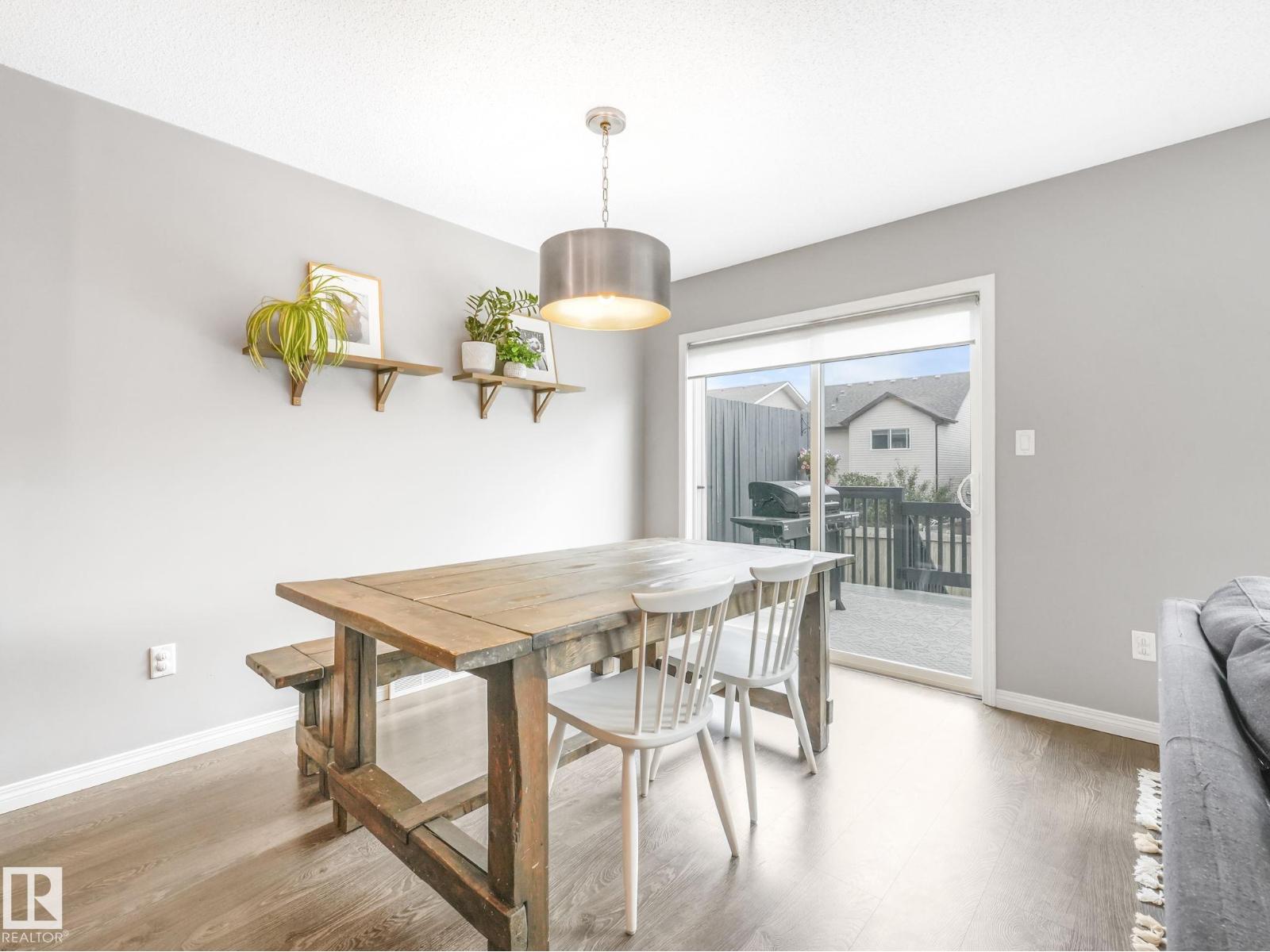 Photo 32 of 1671 Chapman Wy Sw, Edmonton AB