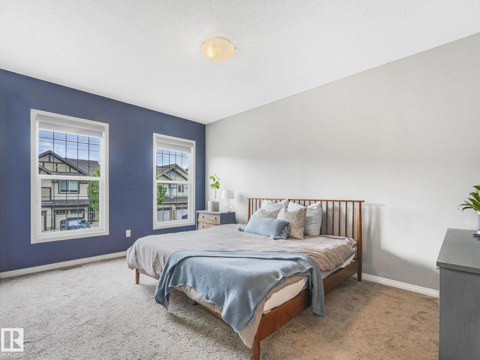 Photo 11 of 1671 Chapman Wy Sw, Edmonton AB