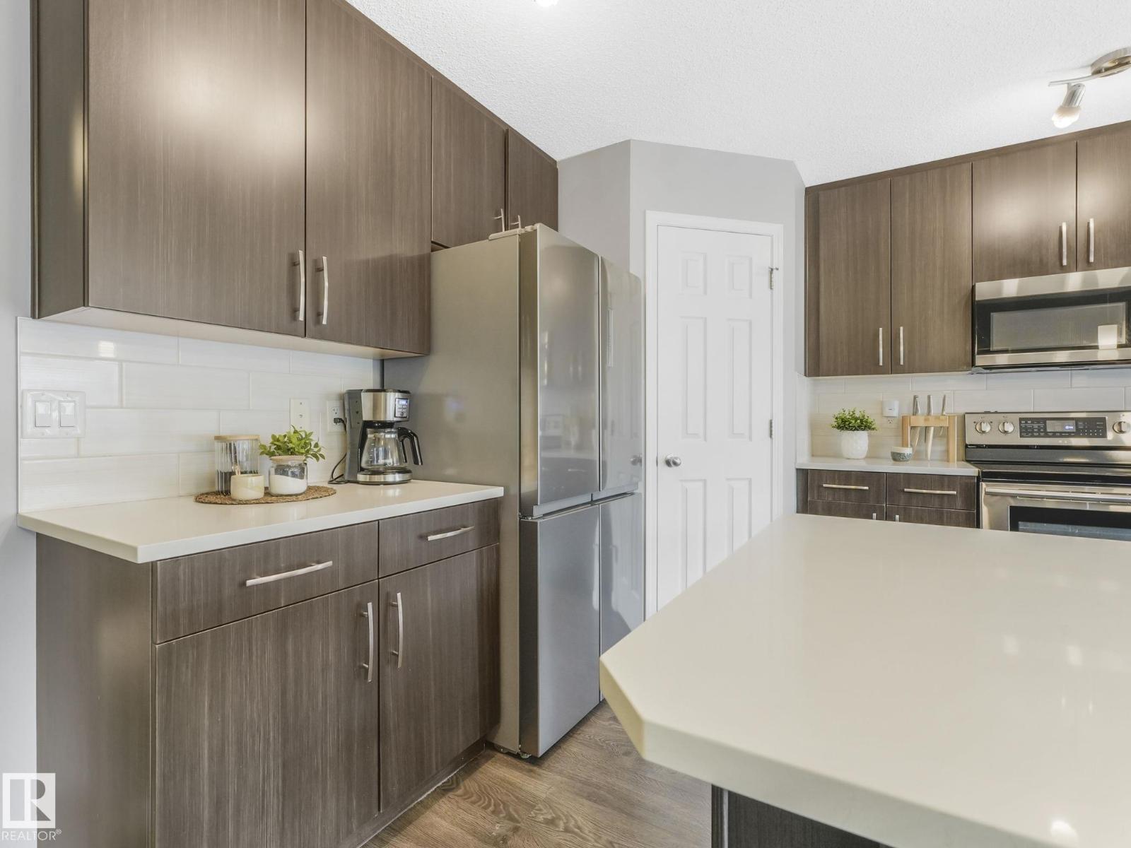 Photo 36 of 1671 Chapman Wy Sw, Edmonton AB