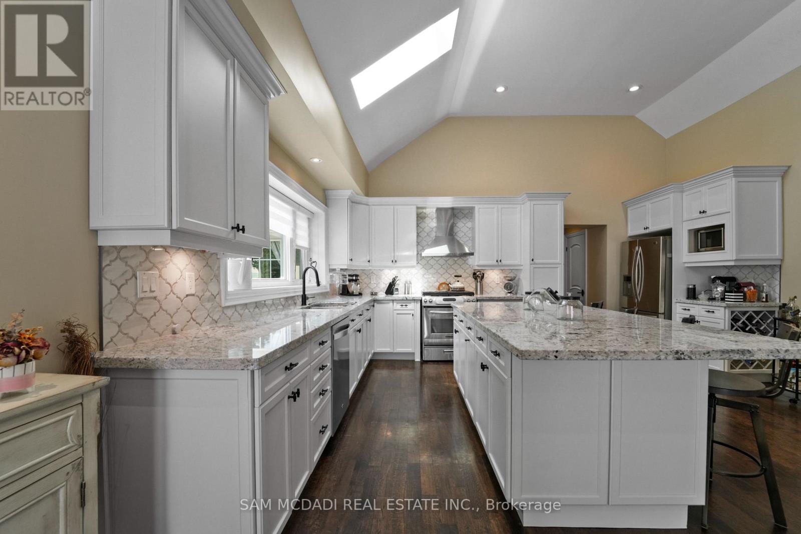 Photo 34 of 1480 Clarkson Road N, Mississauga ON