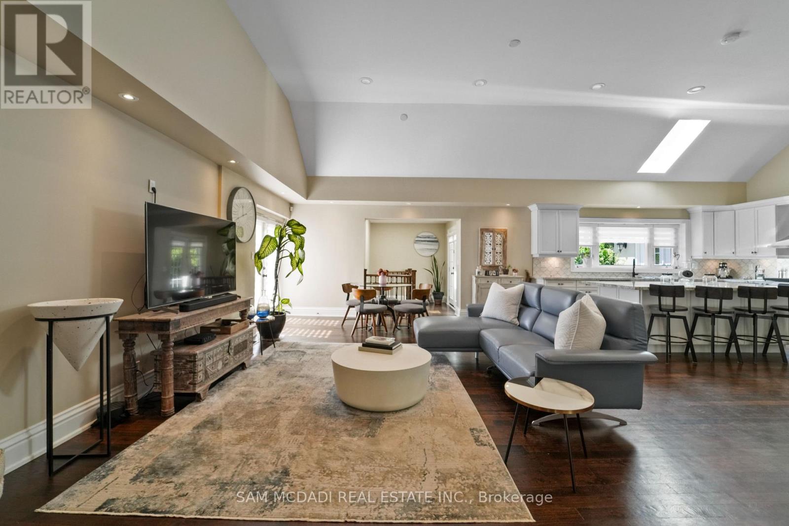 Photo 20 of 1480 Clarkson Road N, Mississauga ON