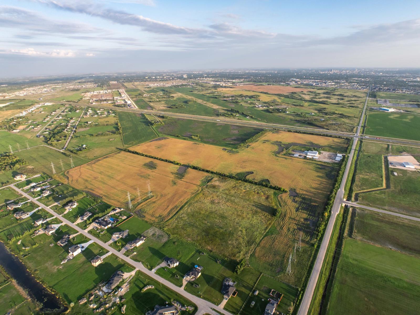 Photo 14 of 2277 Pipeline Rd, West Saint Paul MB