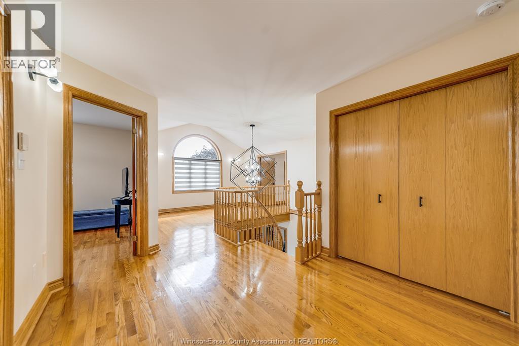 Photo 6 of 2021 Eugeni Street, Tecumseh ON