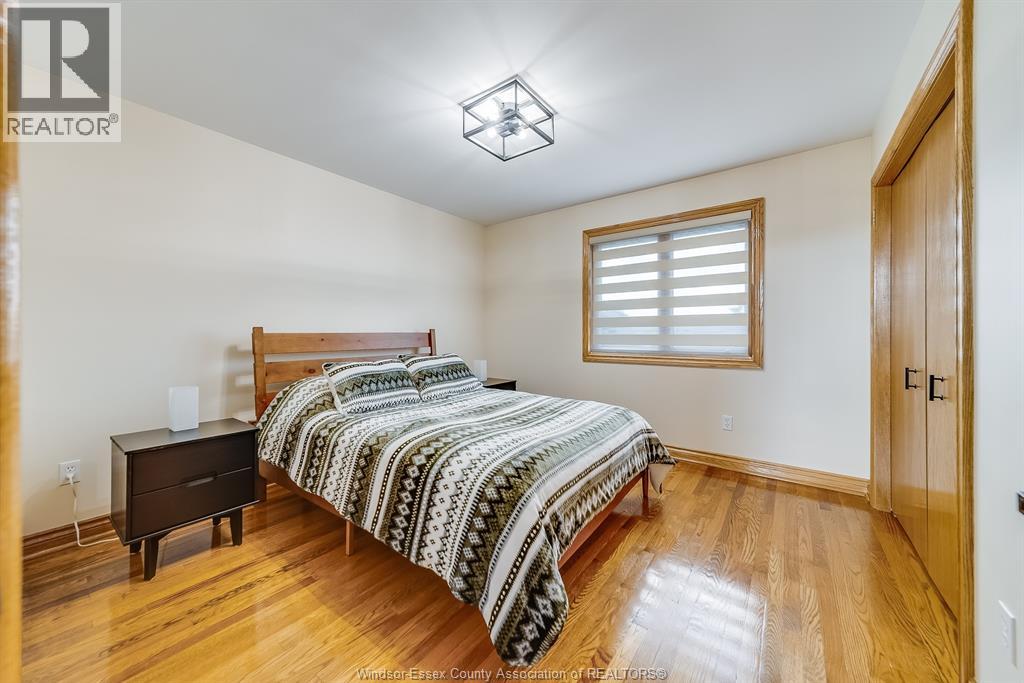 Photo 39 of 2021 Eugeni Street, Tecumseh ON