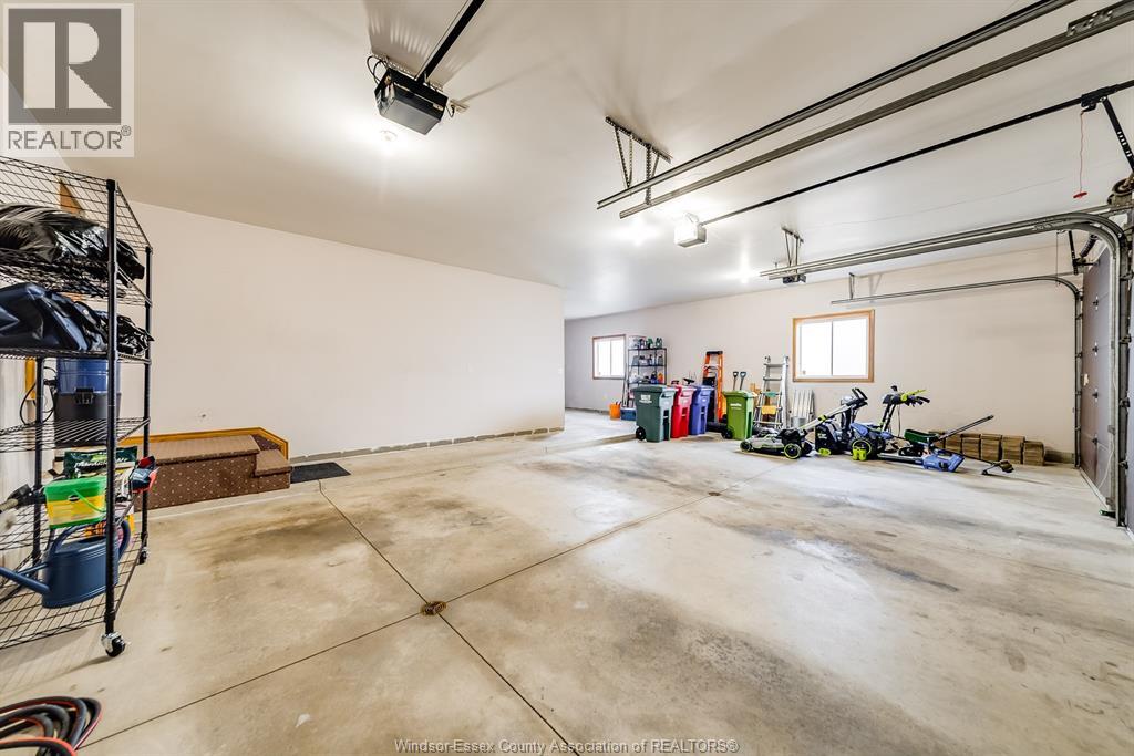 Photo 25 of 2021 Eugeni Street, Tecumseh ON