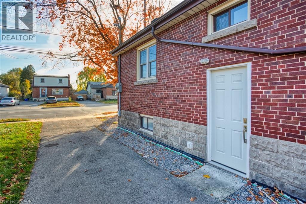 Photo 13 of 338 Upper Gage Avenue Unit A, Hamilton ON