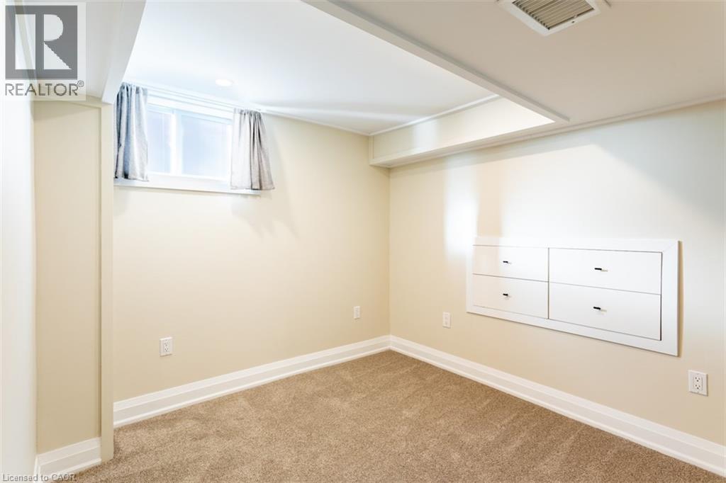 Photo 31 of 338 Upper Gage Avenue Unit A, Hamilton ON