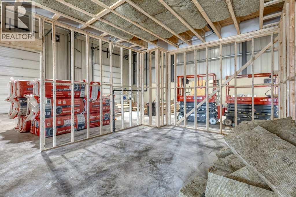 38 Griffin Industrial Point East, Cochrane