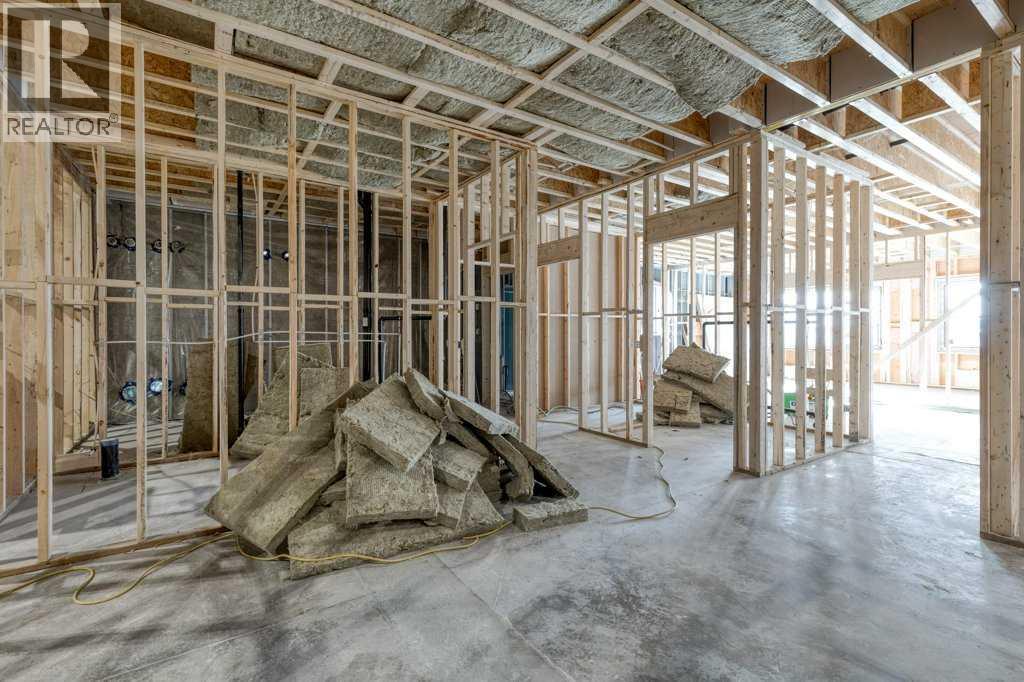 38 Griffin Industrial Point East, Cochrane