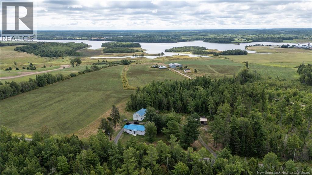 Photo 3 of 1530 Bass River Point, Bass River NB