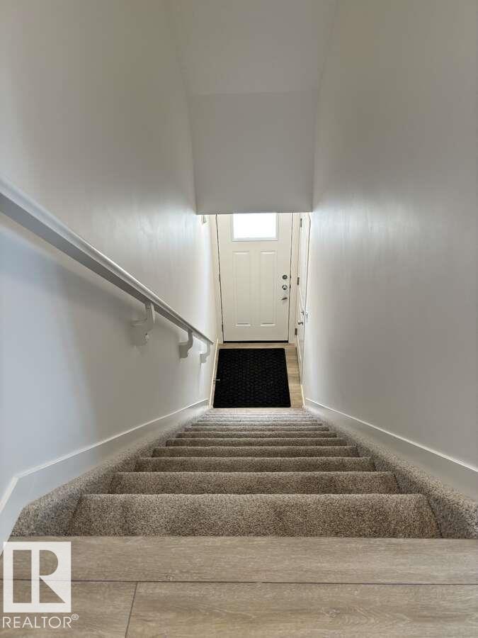 Photo 23 of 52 1025 Secord Pm Nw, Edmonton AB