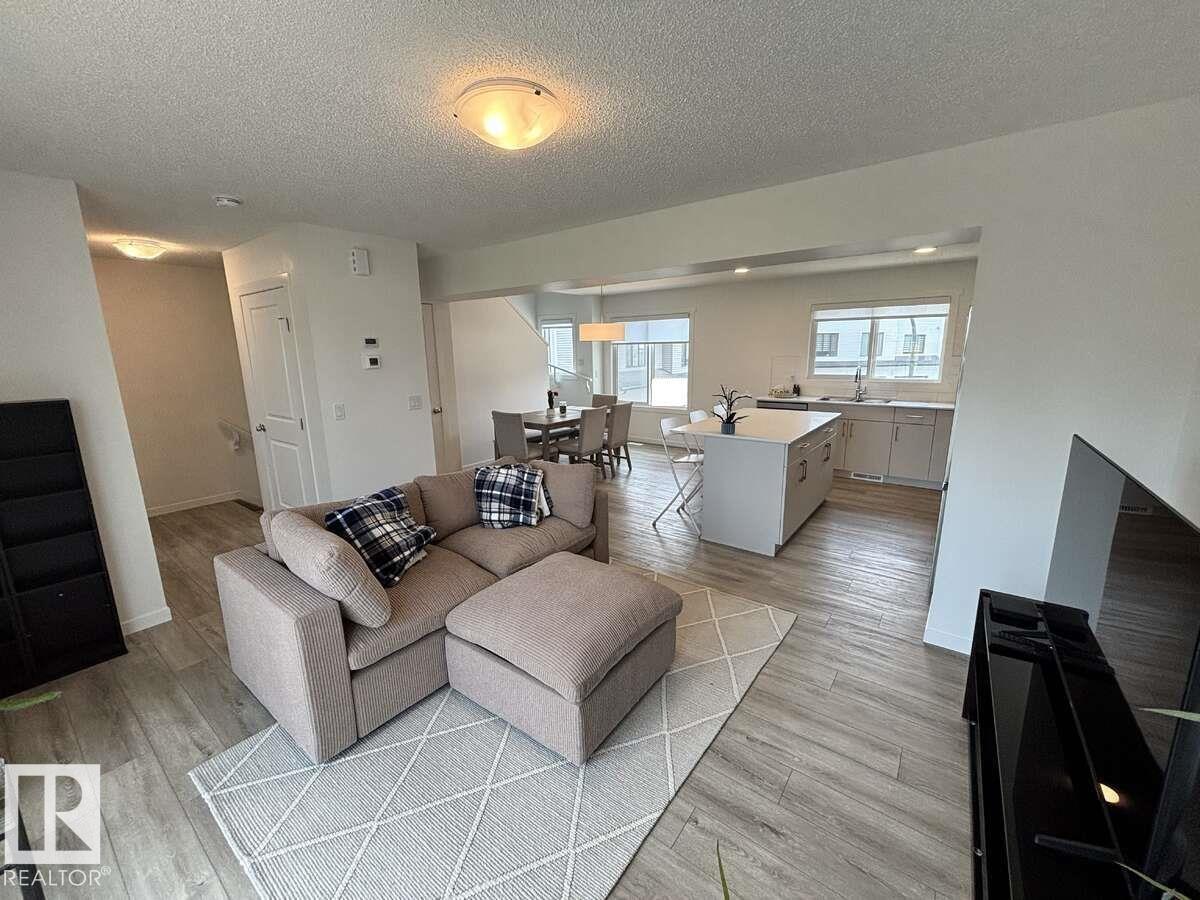 Photo 6 of 52 1025 Secord Pm Nw, Edmonton AB